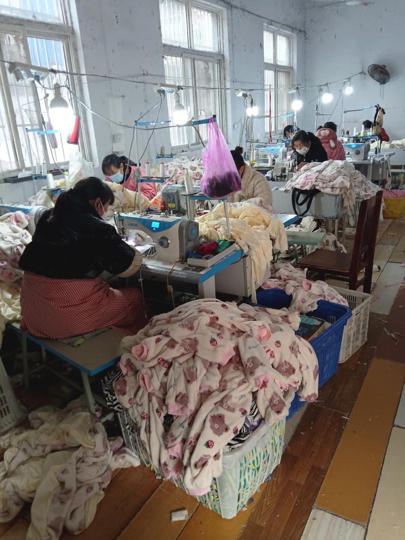 灵璧服装选购攻略:让你轻松找到心仪的美衣