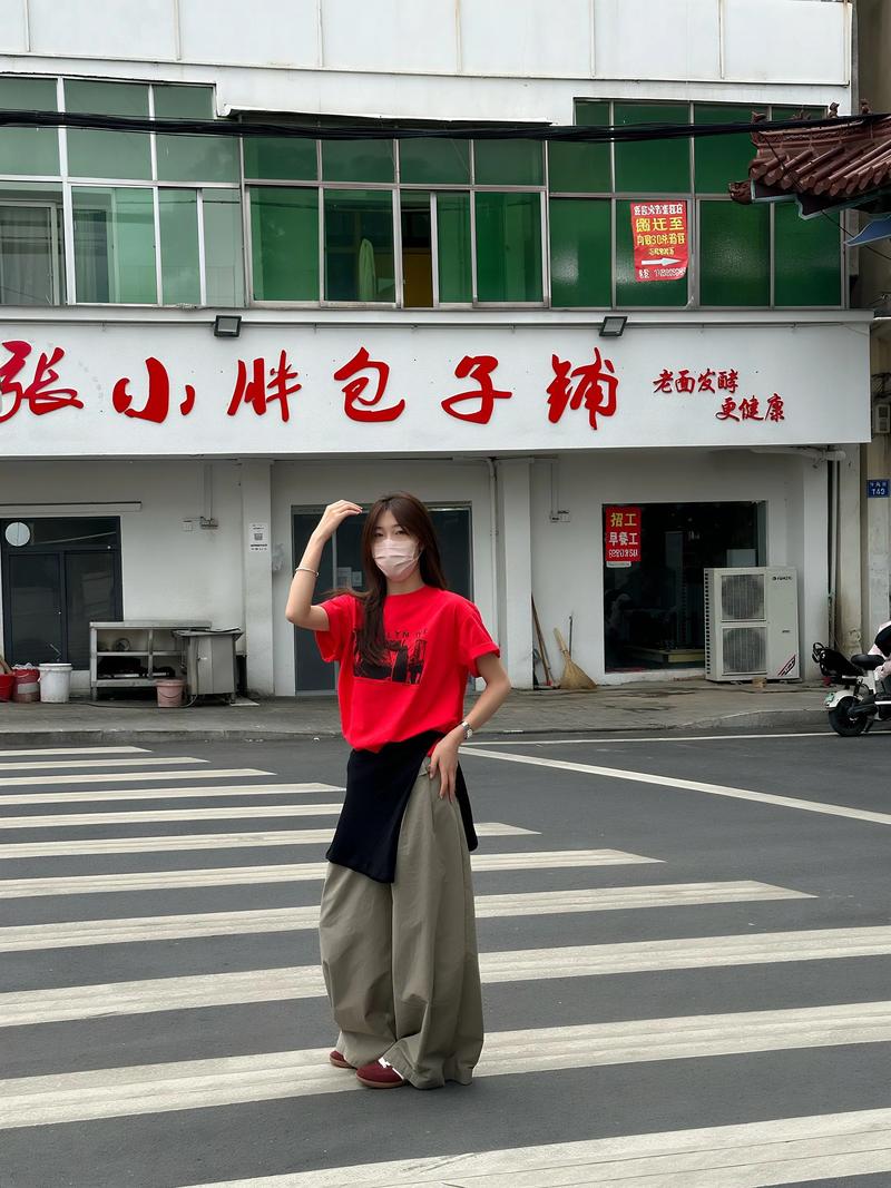 灵璧县服装店:如何成为当地购物胜地